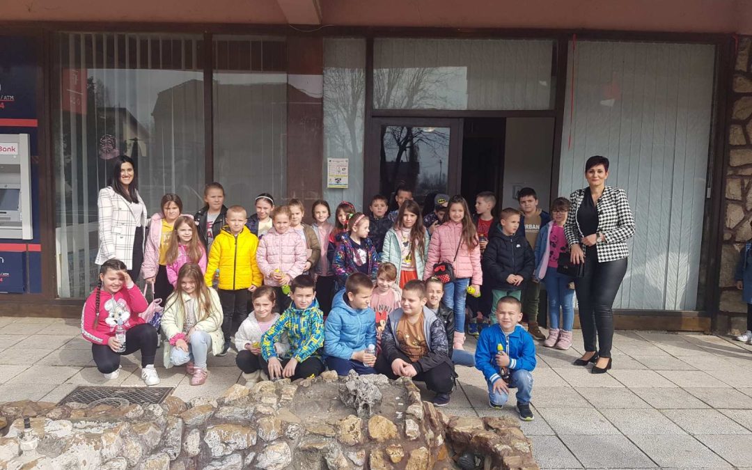 ПРЕДСТАВА „МИРКА“ ЗА УЧЕНИКЕ ПРВЕ ТРИЈАДЕ