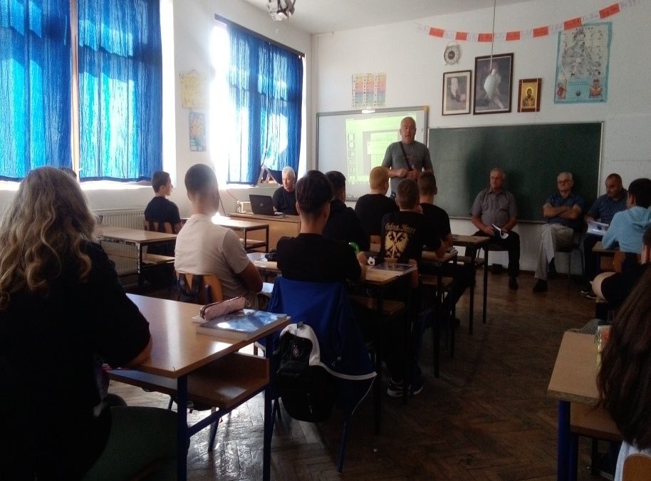 ИСТОРИЈА УЖИВО ЗА УЧЕНИКЕ ДЕВЕТОГ РАЗРЕДА