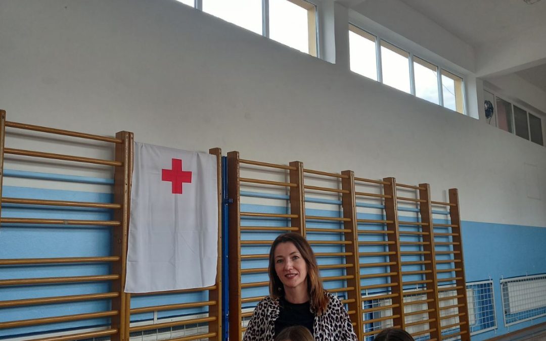 Екипа Црвеног крста наше школе, четврта на Регионалном такмичењу у Слатини