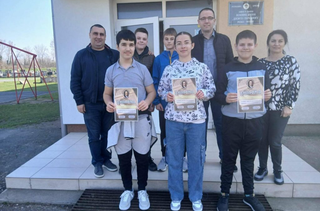 Наша Дуња међу најбољима на општинском такмичењу из Основа информатике